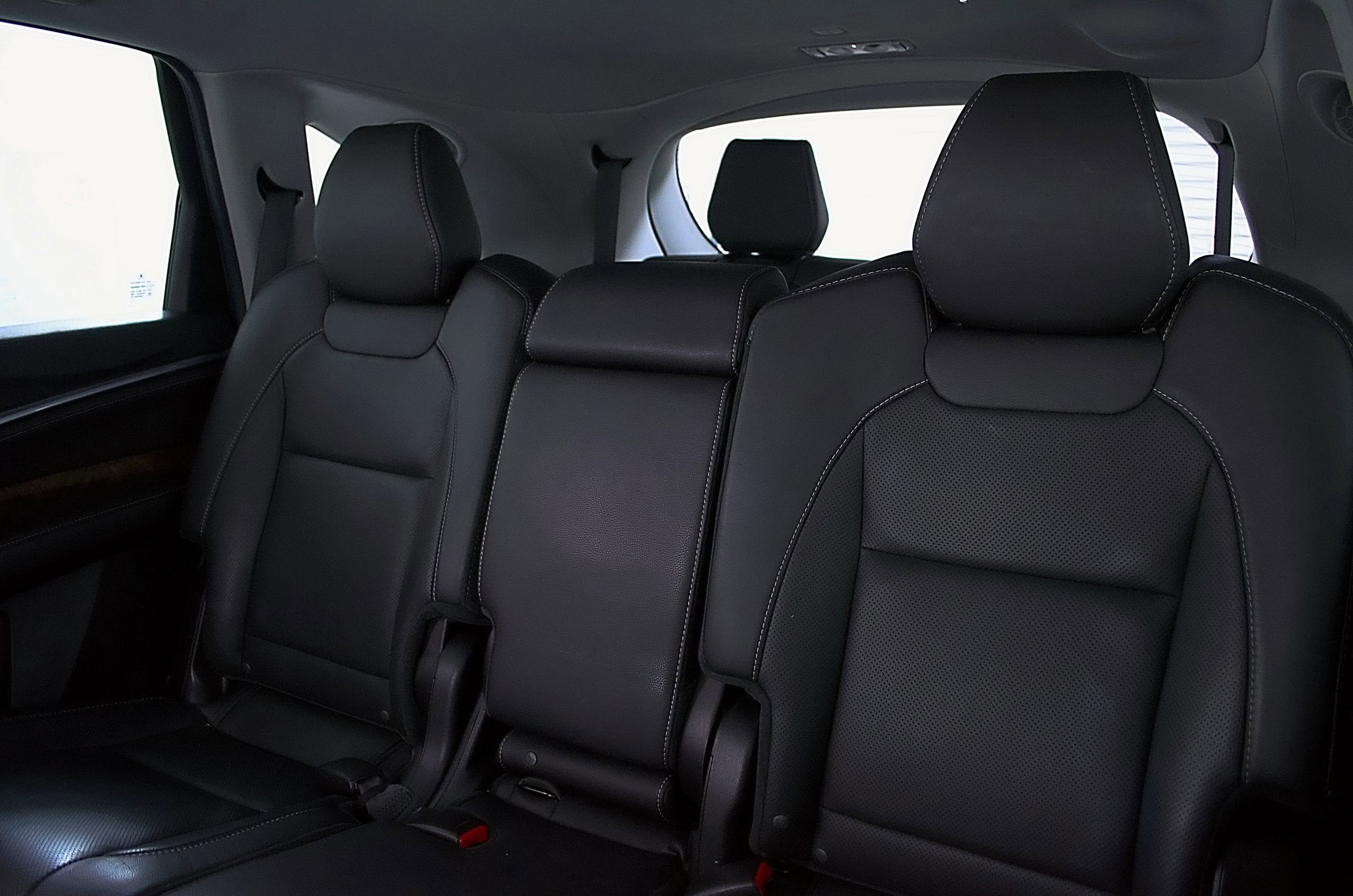 Used 2020 Acura MDX FWD w/ Technology Package image 17