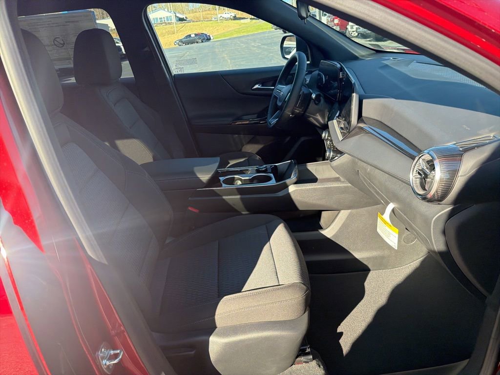 New 2026 Chevrolet Equinox LT image 43