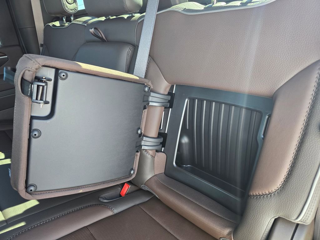 New 2026 GMC Sierra 2500 Denali w/ Denali Reserve Package image 13