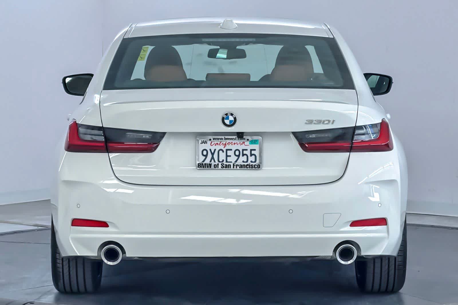 Used 2026 BMW 330i Sedan w/ Premium Package RWD image 7