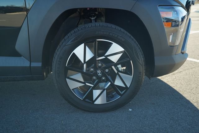 Used 2024 Hyundai Kona SEL image 41