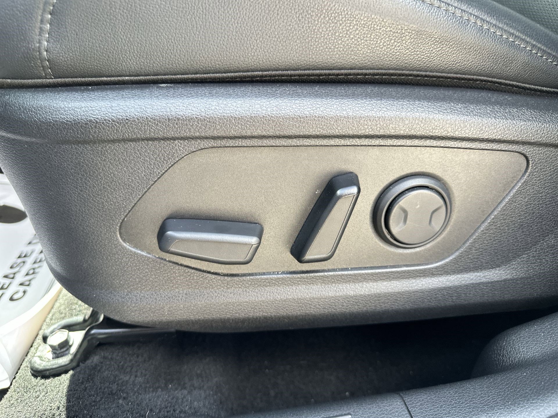 Used 2023 Kia Sportage EX FWD image 14