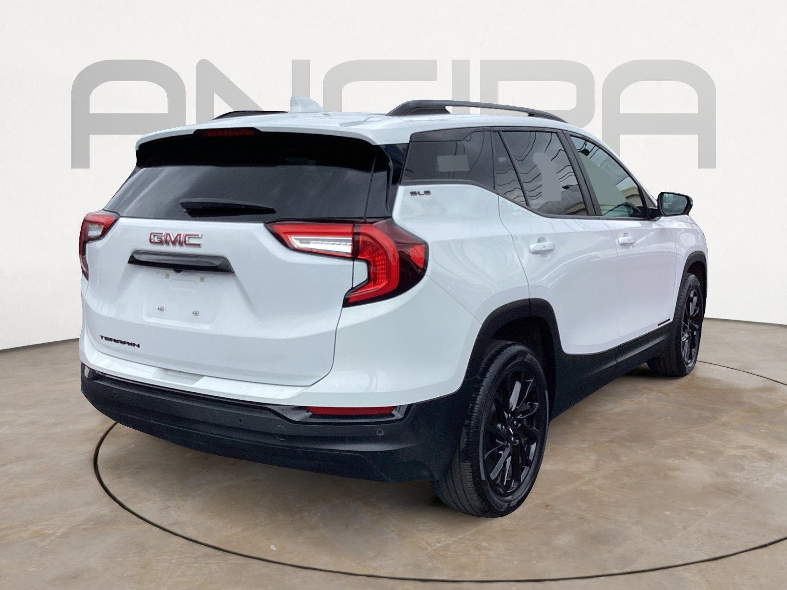 Used 2023 GMC Terrain SLE w/ Driver Convenience Package image 14