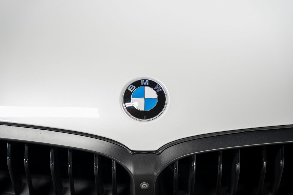 Used 2024 BMW M850i xDrive Convertible w/ M Carbon Exterior Package image 9