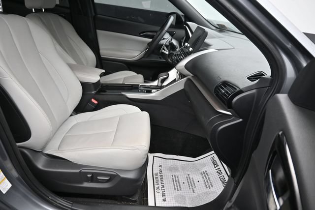 Used 2024 Mitsubishi Eclipse Cross SE AWD/4WD image 9