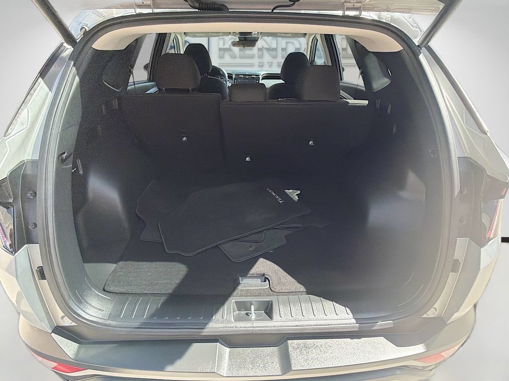 Used 2023 Hyundai Tucson SEL FWD image 24