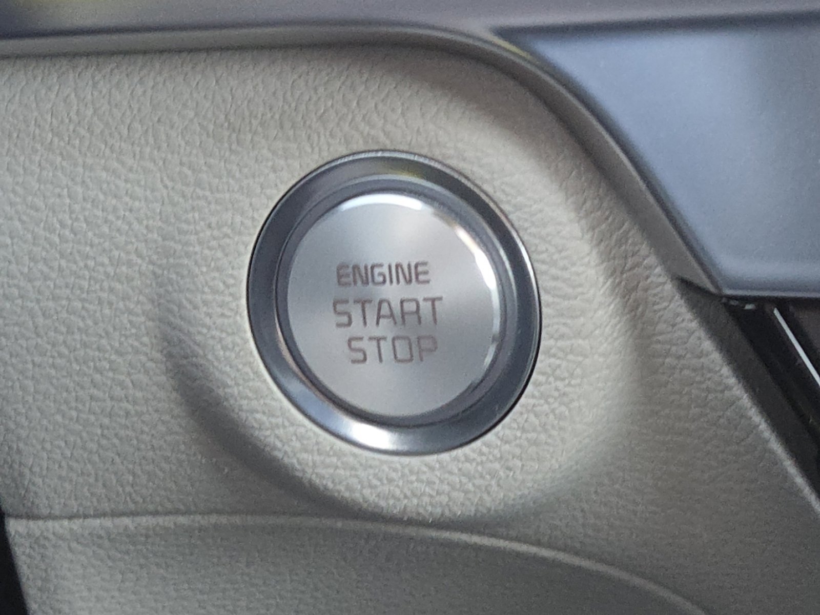 Used 2024 Kia Telluride SX image 35