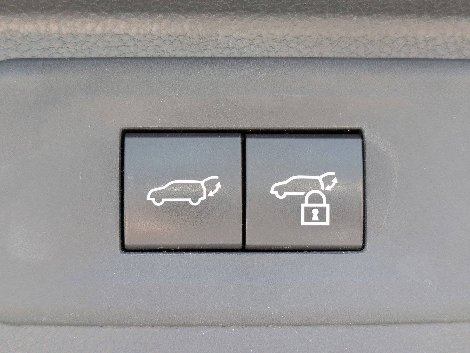 Used 2025 Toyota Grand Highlander AWD Hybrid image 11