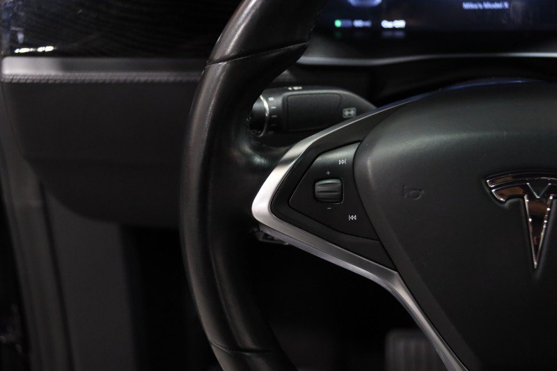 Used 2016 Tesla Model X 90D AWD/4WD image 55