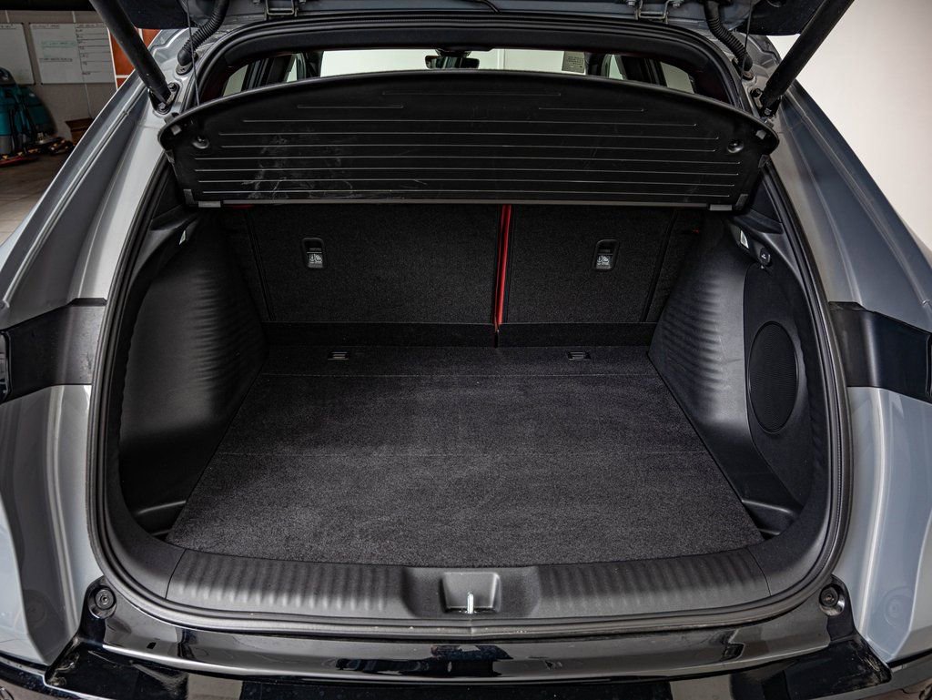 Certified 2025 Acura ADX A-Spec image 39