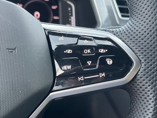 Used 2022 Volkswagen Tiguan SEL R-Line image 31