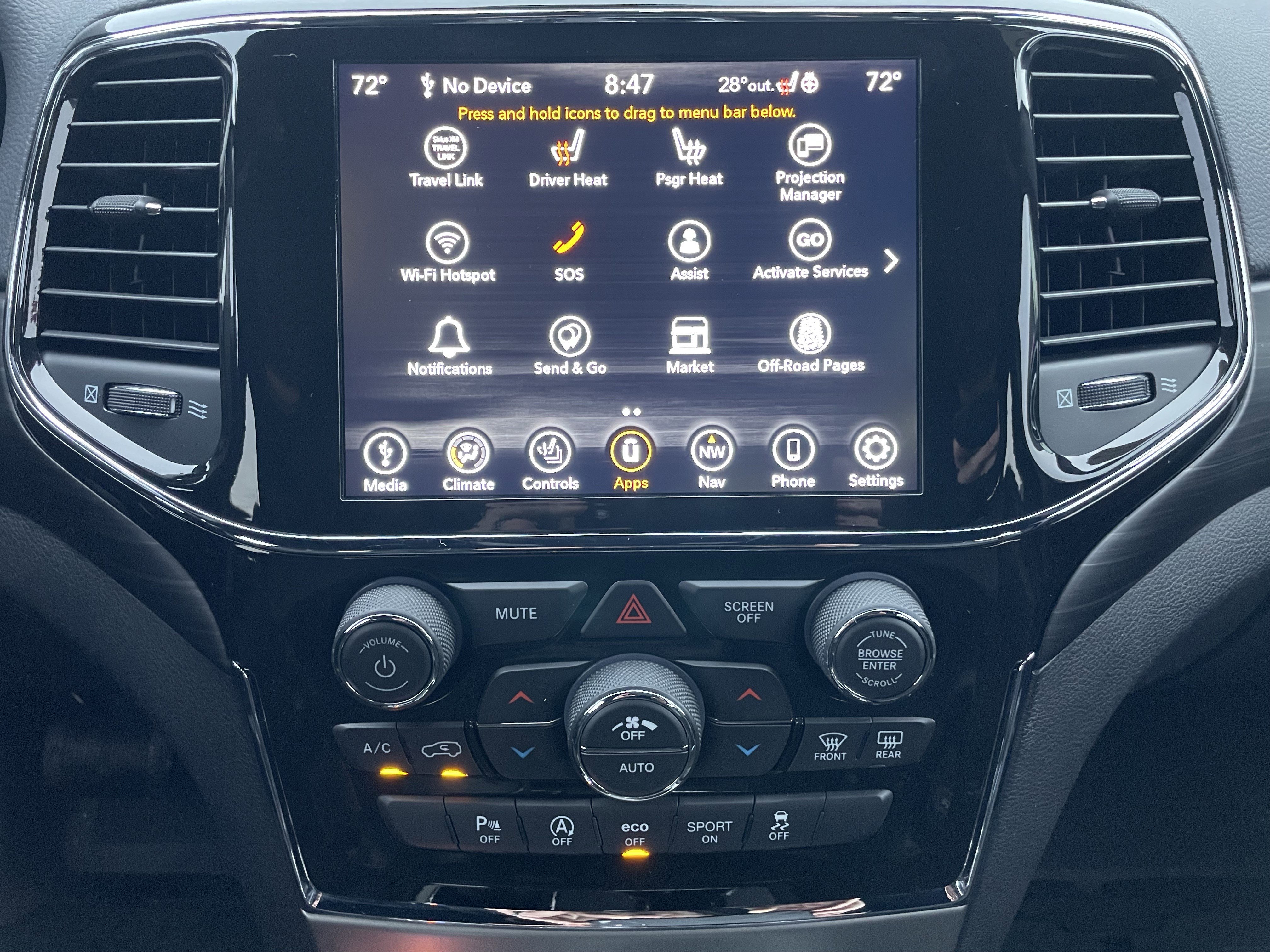 Used 2021 Jeep Grand Cherokee Laredo X image 19