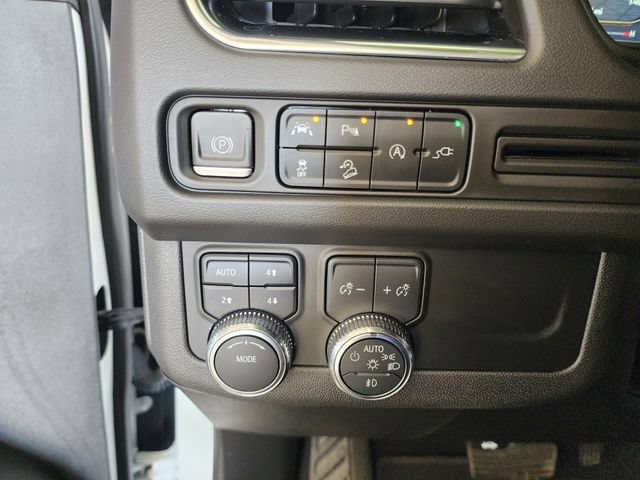 Certified 2022 GMC Yukon AT4 AWD/4WD image 30