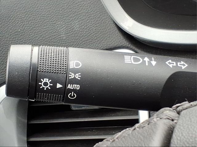 Used 2016 Chevrolet Equinox LT w/ Convenience Package image 23