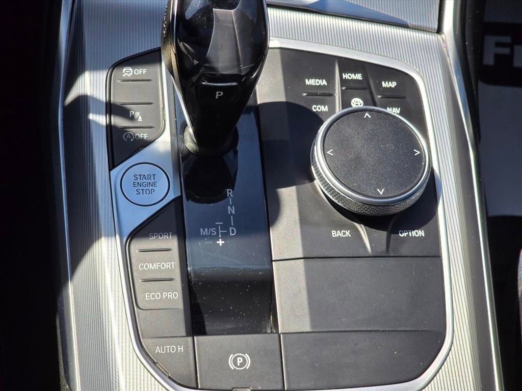 Used 2021 BMW 330i Sedan w/ M Sport Package image 20