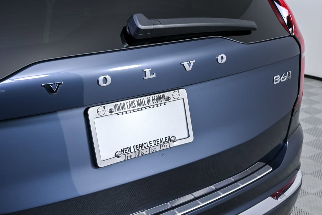 Certified 2026 Volvo XC90 B6 Plus w/ Protection Package Premier AWD/4WD image 39