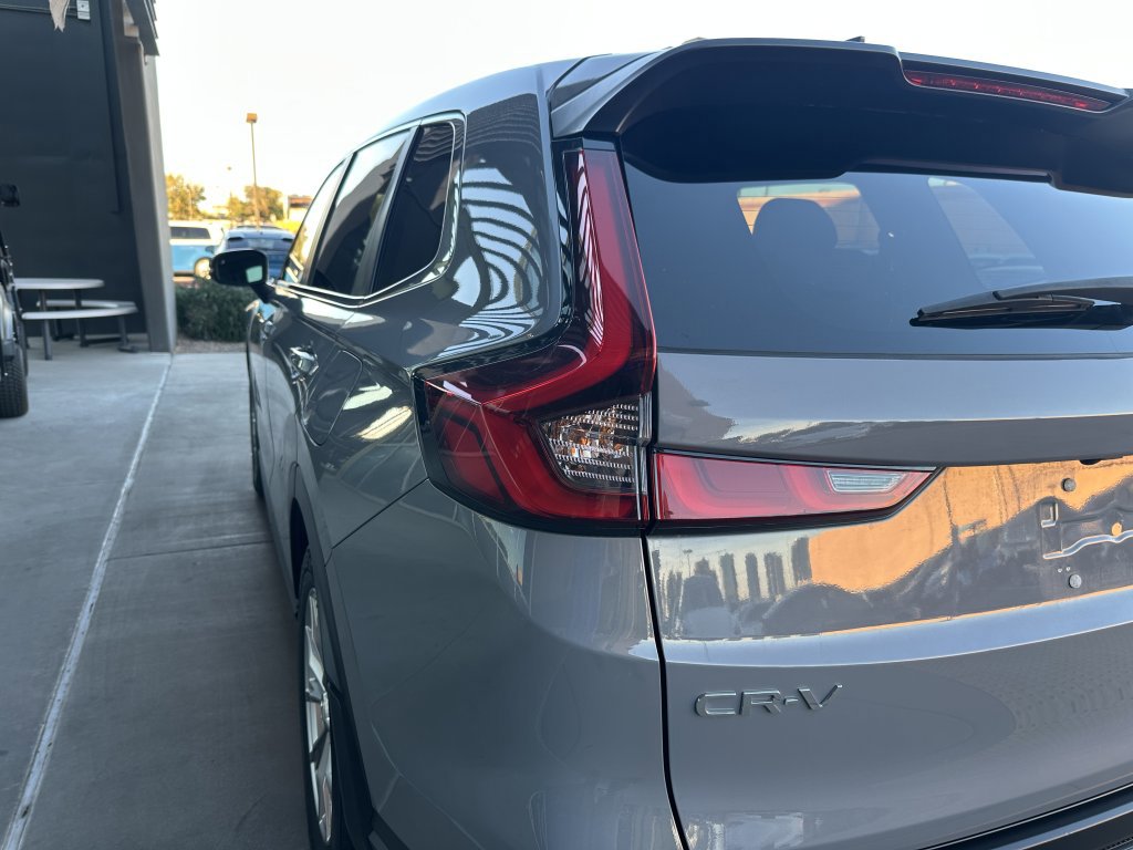 Used 2023 Honda CR-V EX image 15