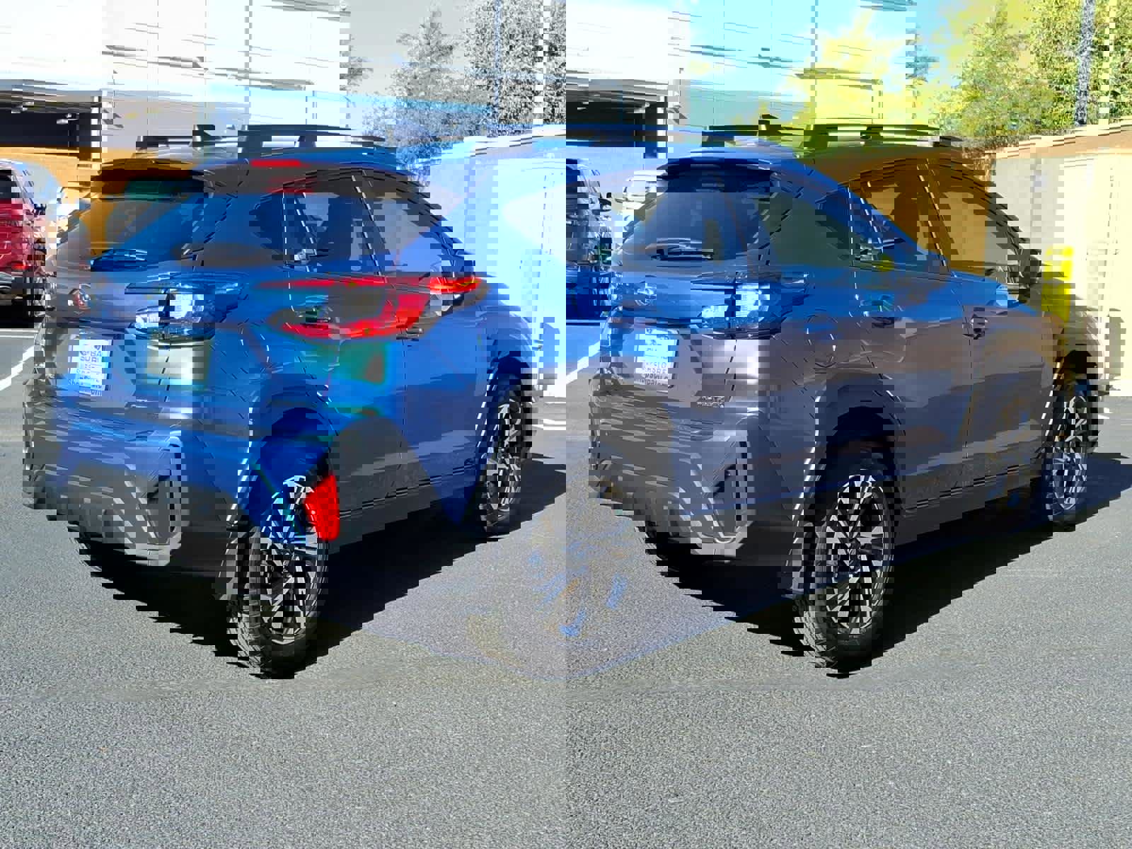 Certified 2025 Subaru Crosstrek 2.0i Premium w/ Convenience Package #2 image 6