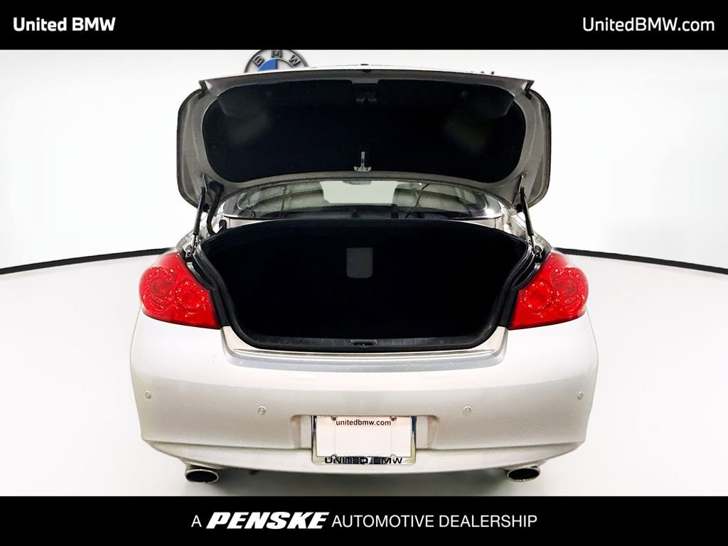 Used 2013 INFINITI G37 Journey w/ Premium Pkg image 13