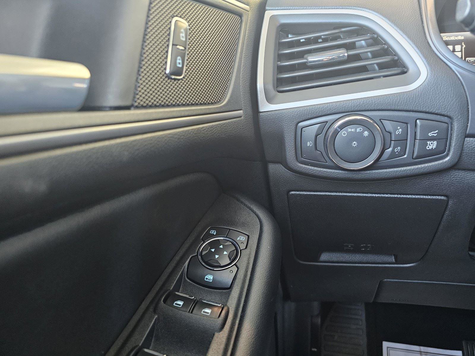 Used 2022 Ford Edge SEL w/ Convenience Package image 62