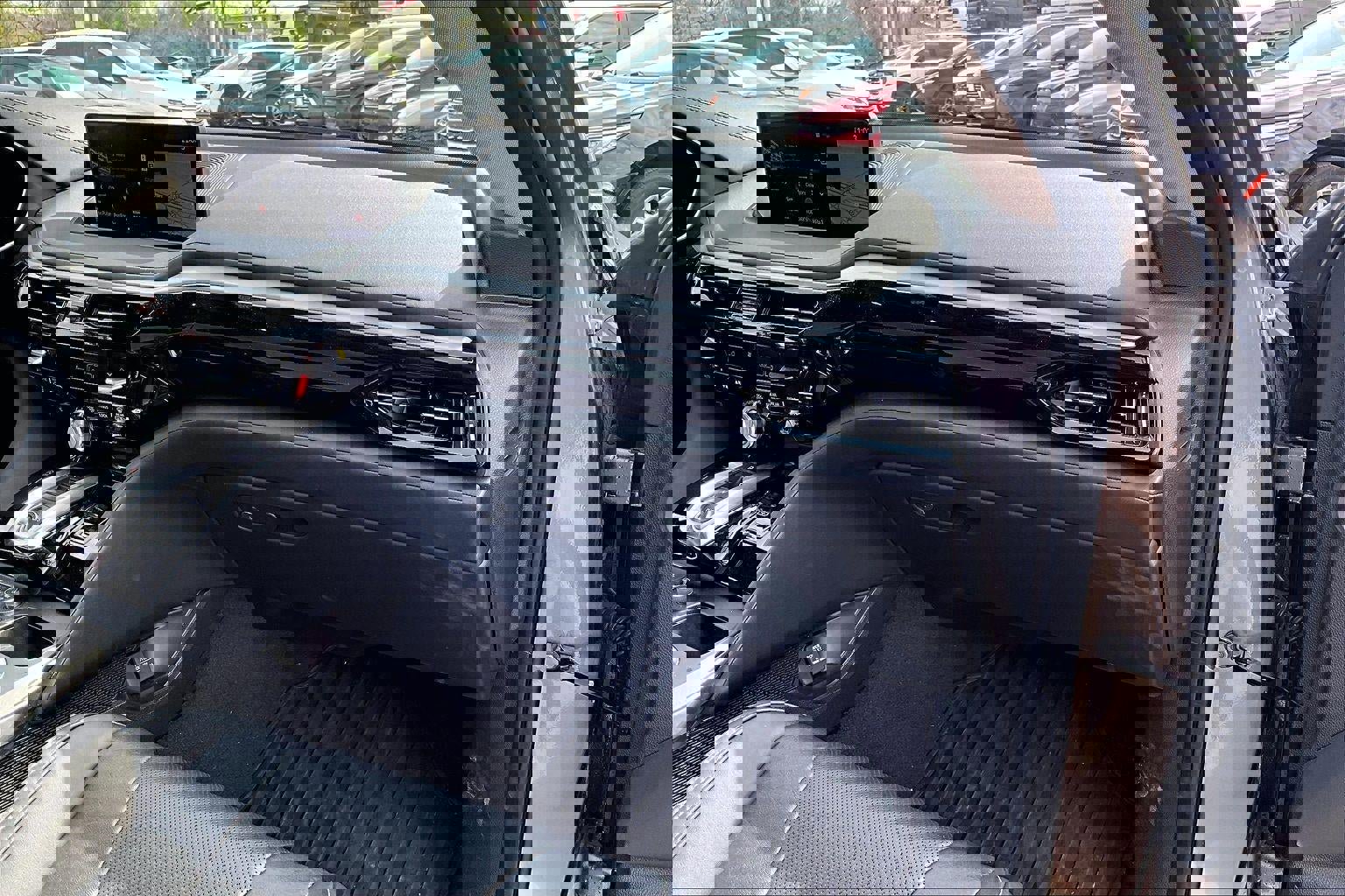 Used 2024 Acura MDX SH-AWD w/ Technology Package image 16