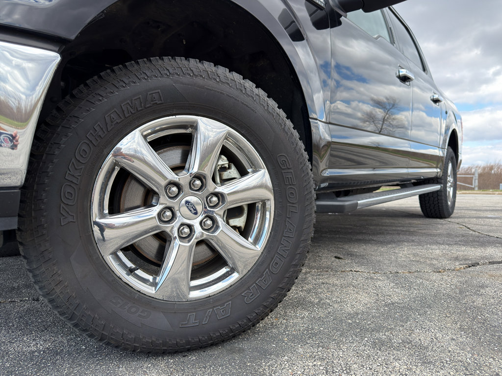 Used 2018 Ford F150 XLT w/ Equipment Group 302A Luxury image 10