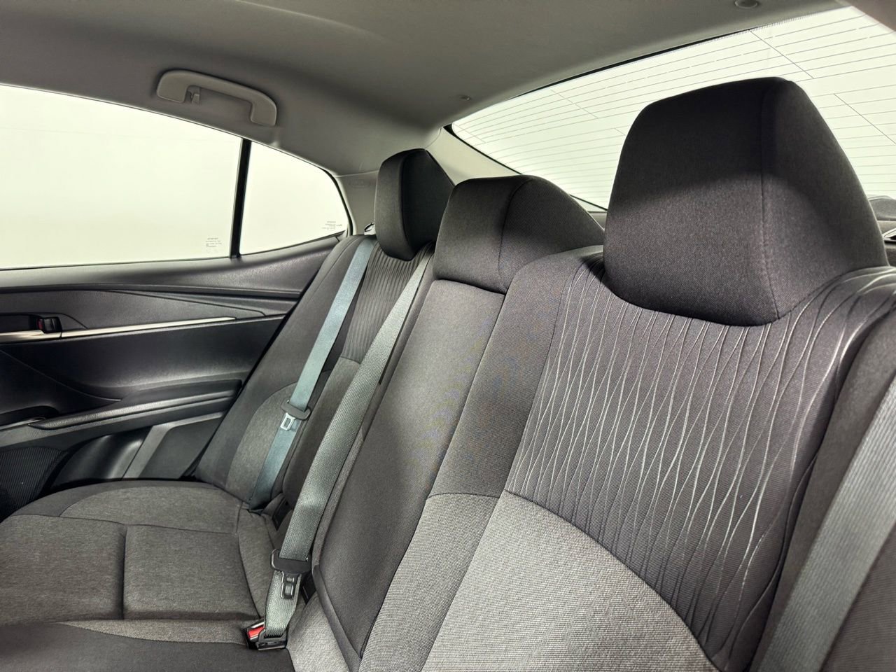 Used 2025 Toyota Camry LE image 25