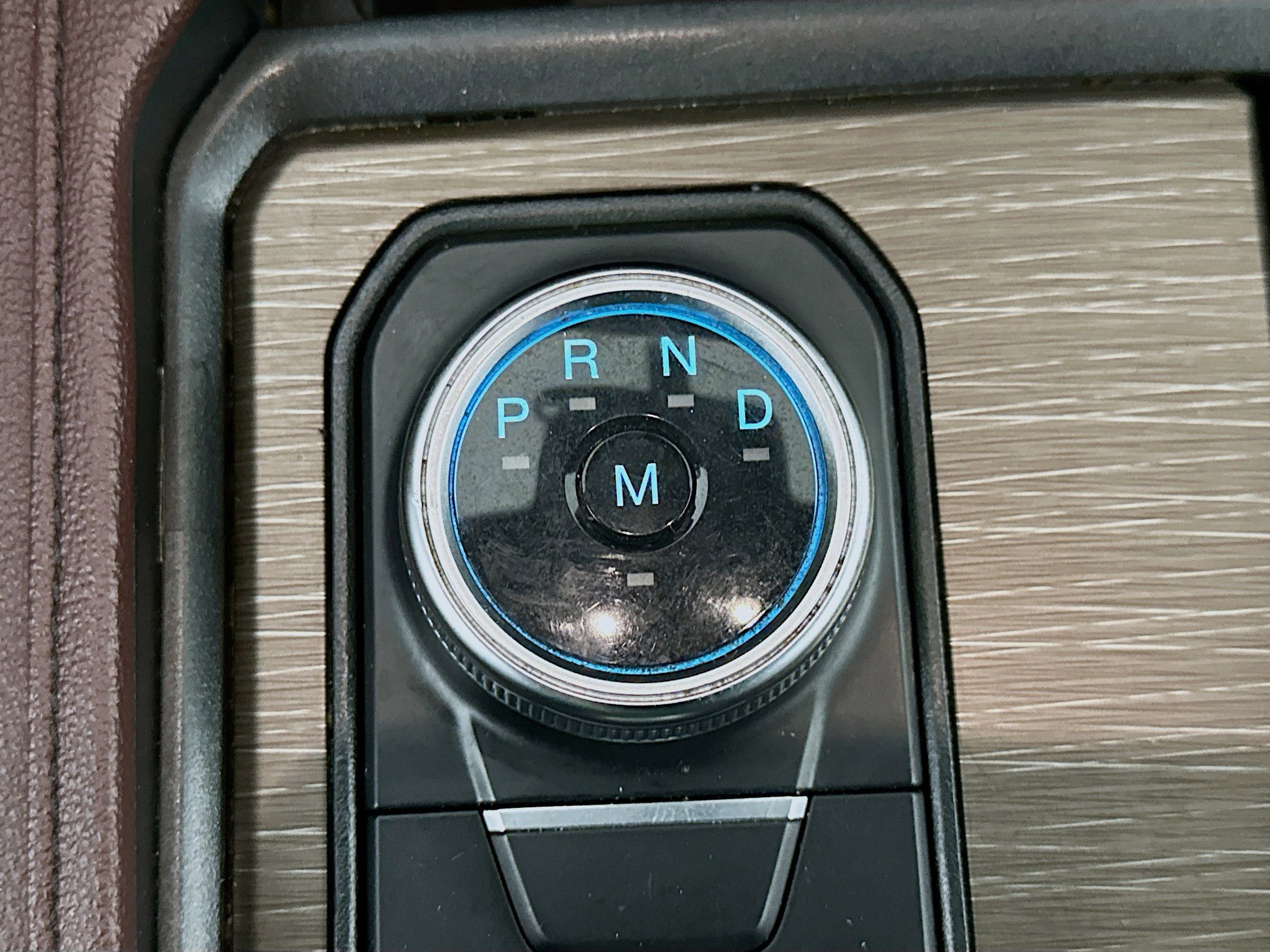 Used 2024 Ford Expedition Limited image 25