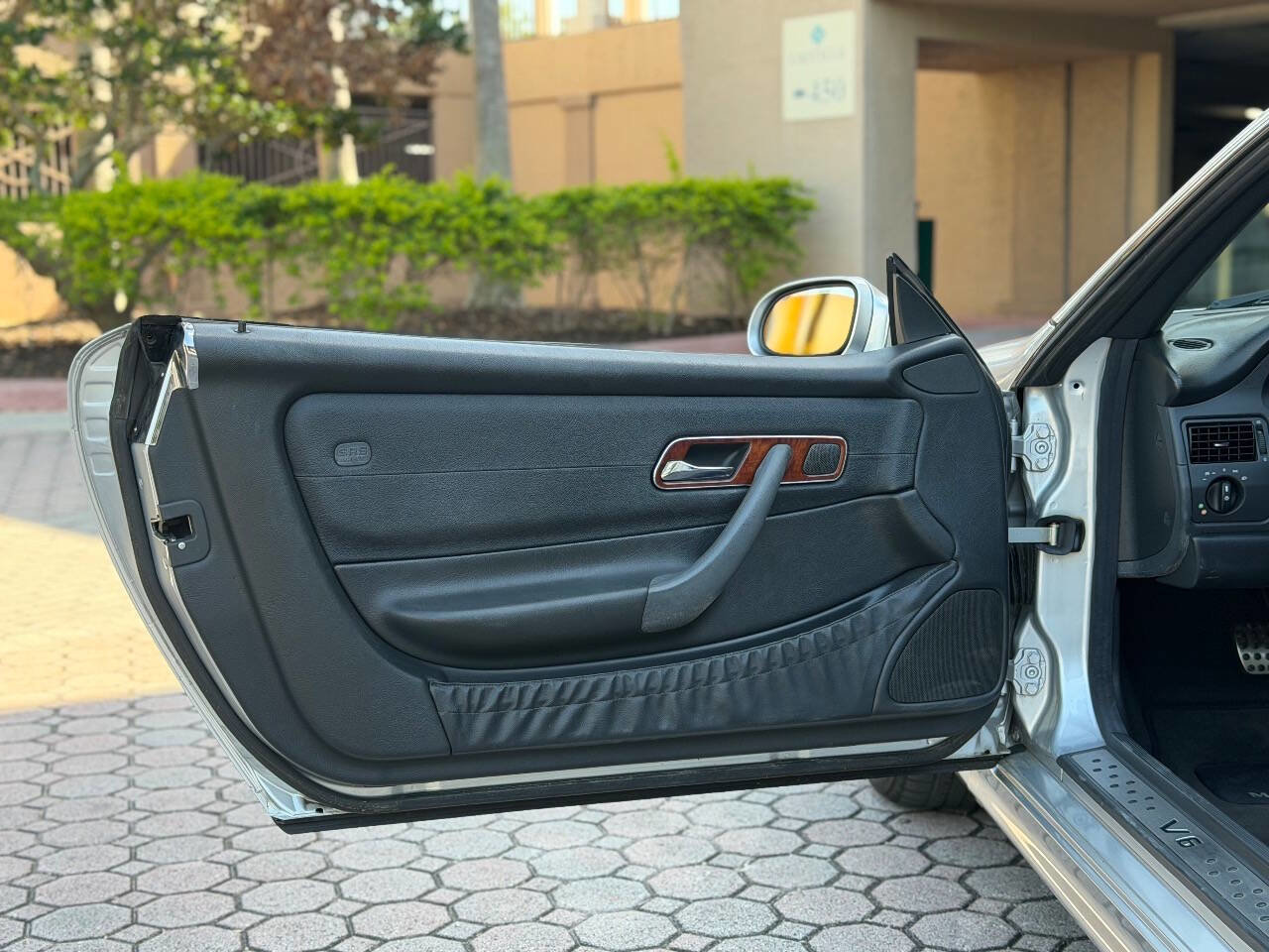 Used 2001 Mercedes-Benz SLK 320 image 39