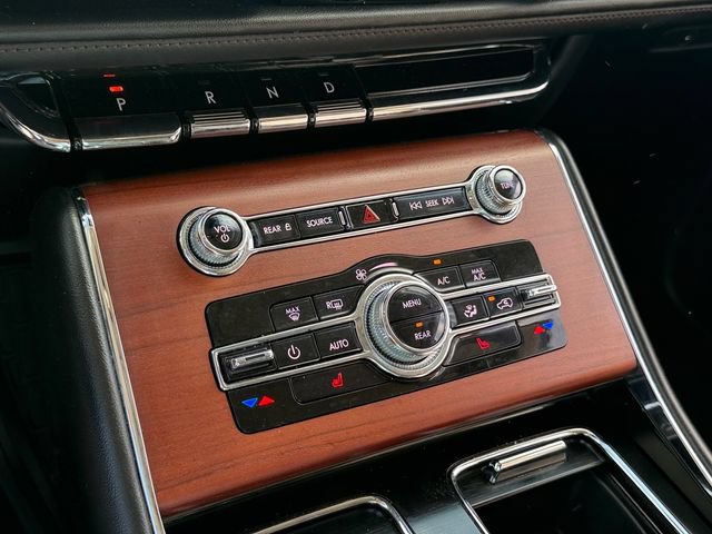 Used 2022 Lincoln Aviator Reserve RWD image 19