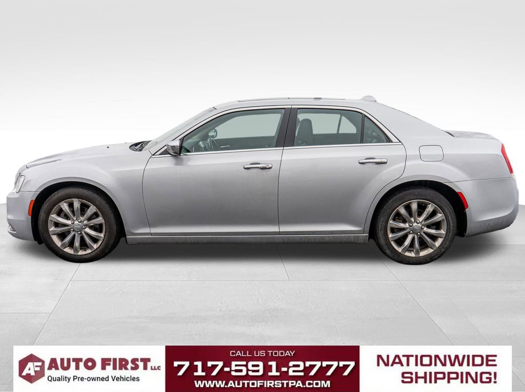 Used 2020 Chrysler 300 Limited image 7