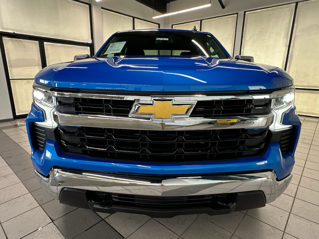 Used 2026 Chevrolet Silverado 1500 LT AWD/4WD image 13