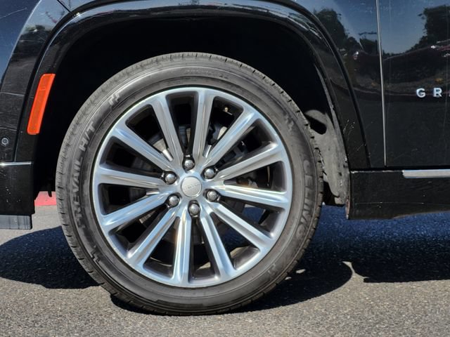 Certified 2023 Jeep Grand Wagoneer Series II AWD/4WD image 7
