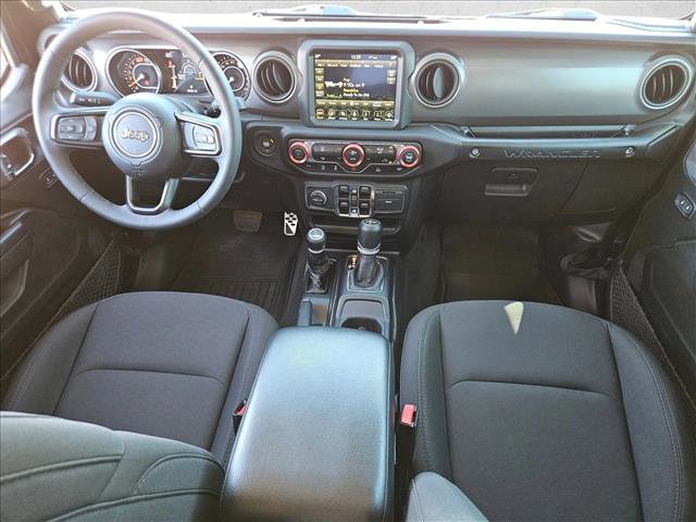 Used 2023 Jeep Wrangler Sport S image 17