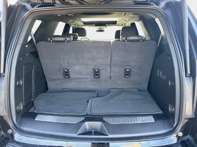 Used 2025 Chevrolet Tahoe RST w/ RST Capability Package AWD/4WD image 5