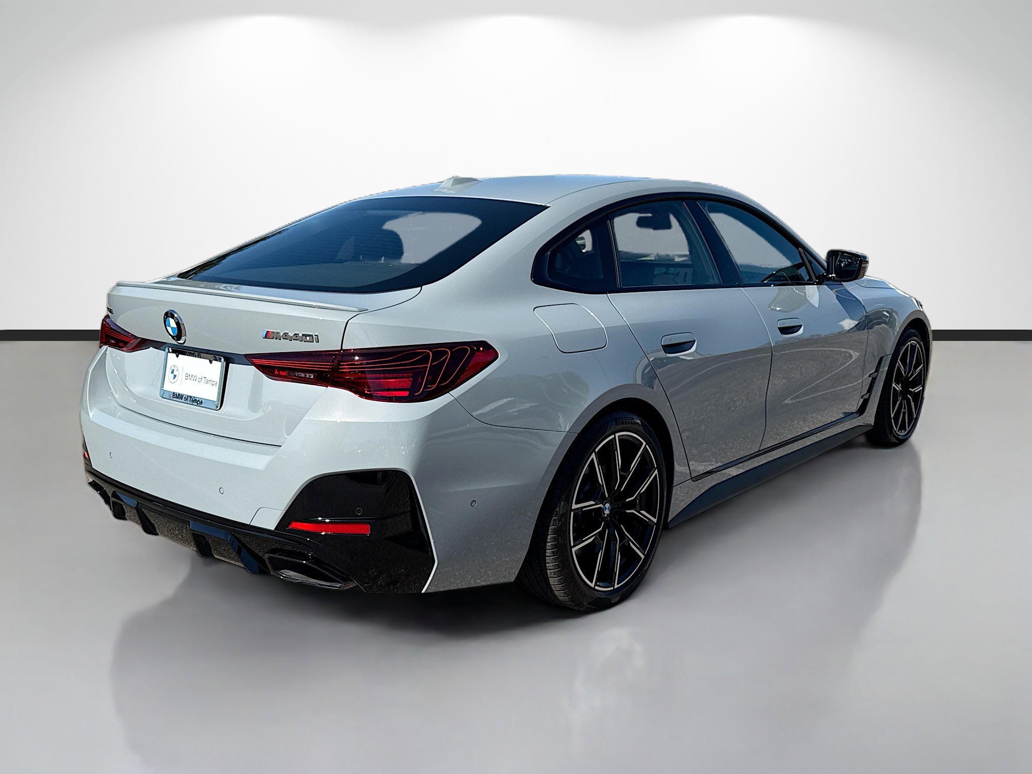 Used 2025 BMW 440i xDrive image 3