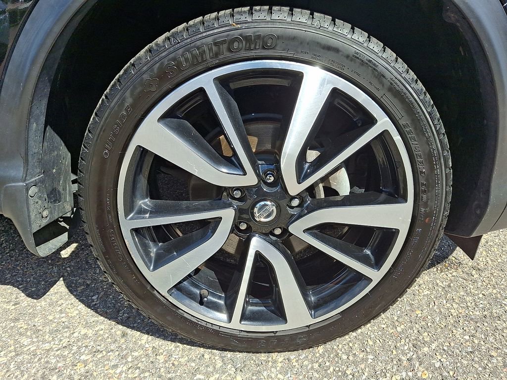 Used 2019 Nissan Rogue Sport SL w/ Premium Package image 10