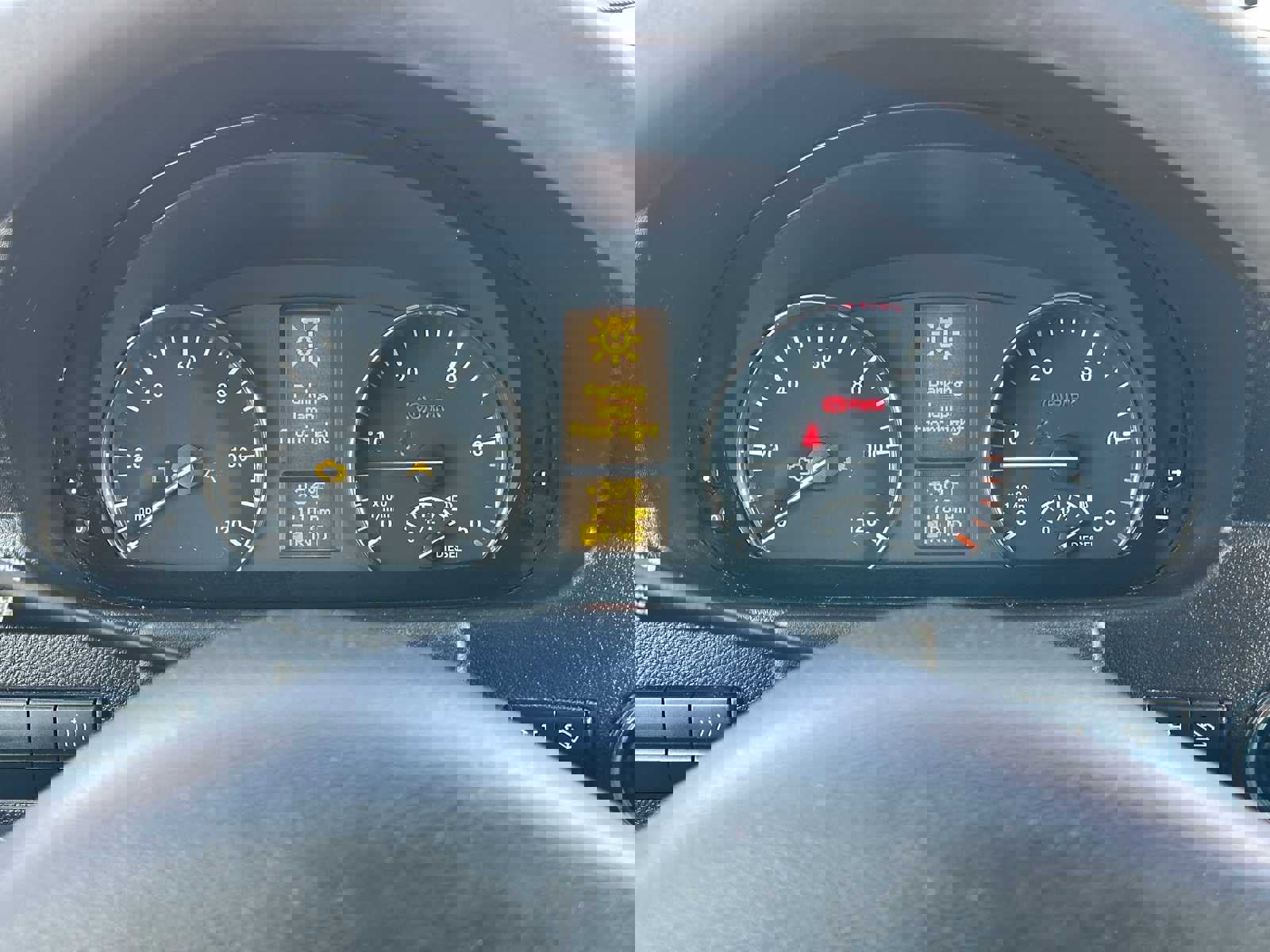 Used 2016 Freightliner Sprinter 2500 image 22