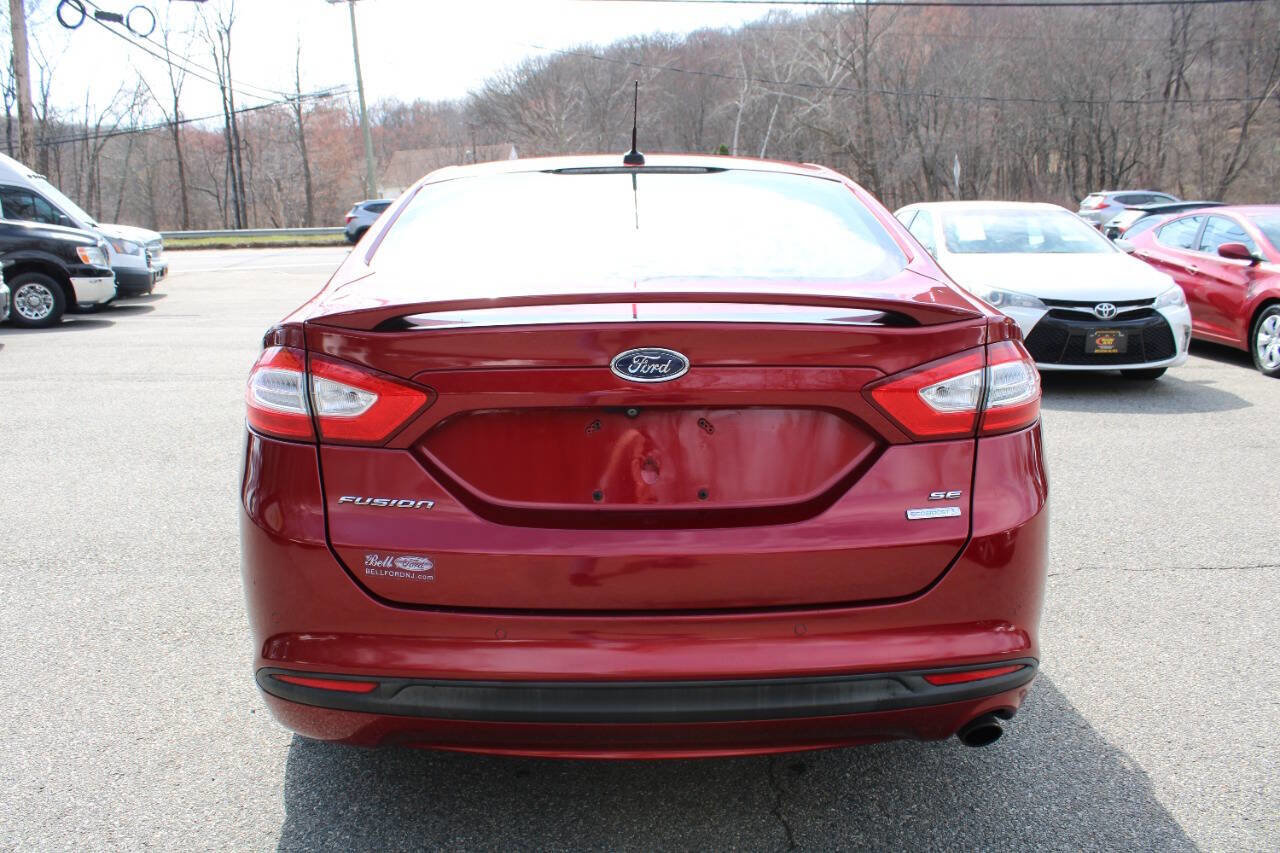 Used 2014 Ford Fusion SE w/ Equipment Group 202A image 9