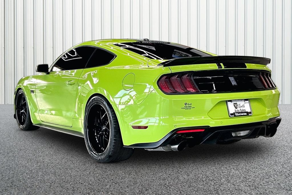 Used 2020 Ford Mustang GT Premium w/ GT Performance Package RWD image 4
