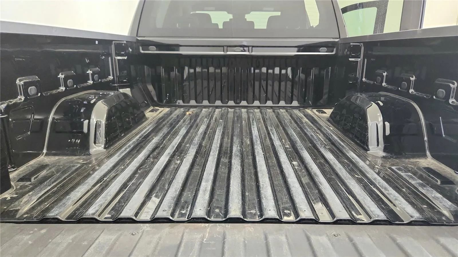 Used 2023 Chevrolet Silverado 1500 LT image 15