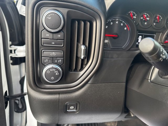 Used 2020 GMC Sierra 2500 4x4 Crew Cab w/ Convenience Package image 19