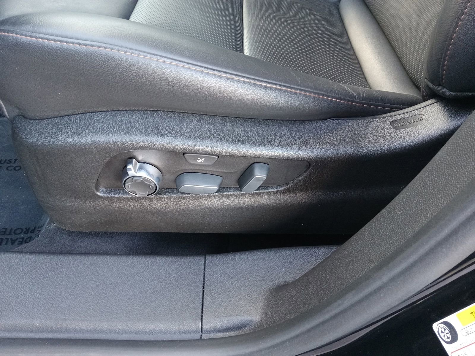 Used 2021 Cadillac XT4 Sport image 11