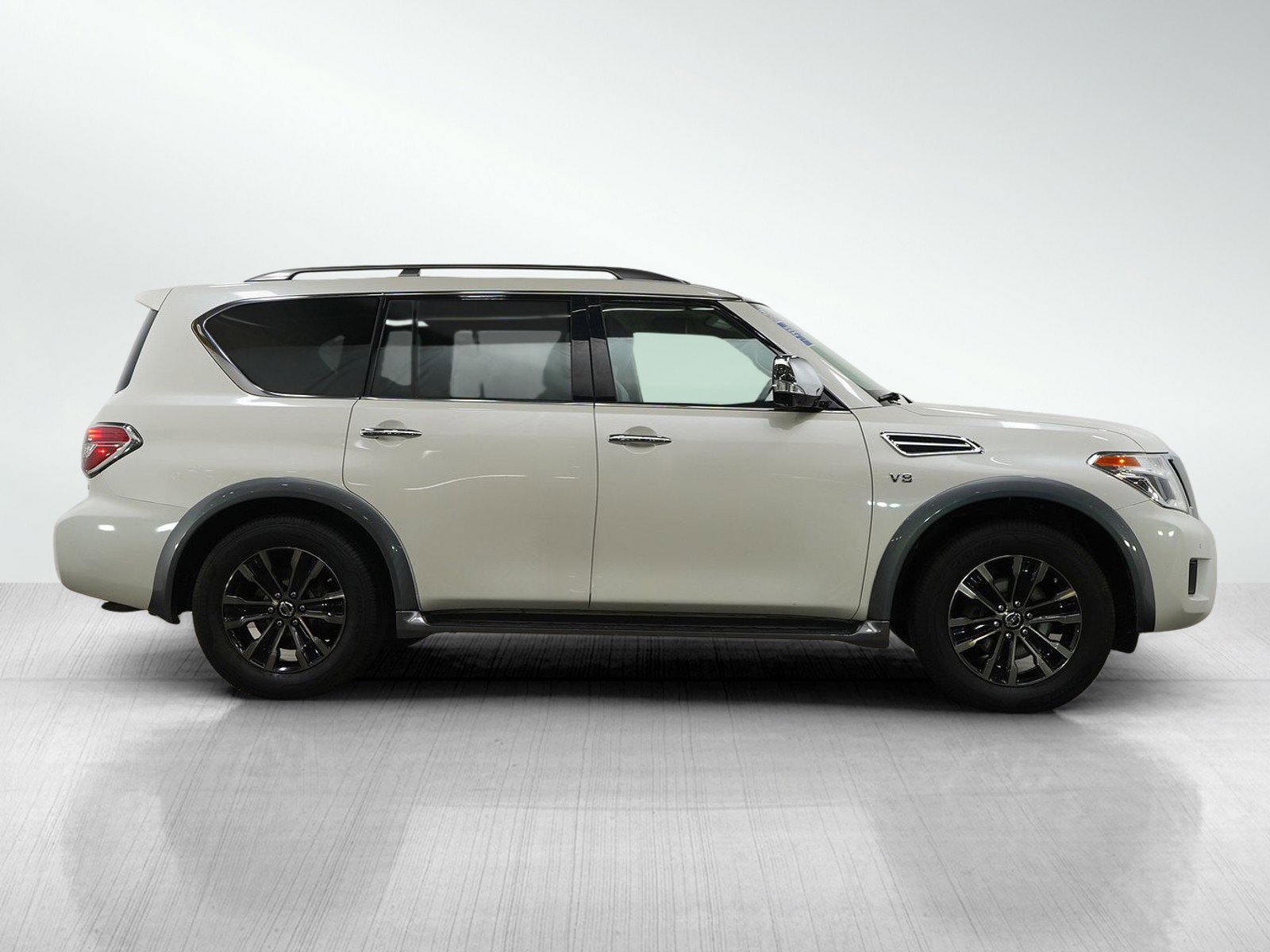 Used 2018 Nissan Armada Platinum w/ Captain Seat Package AWD/4WD image 6