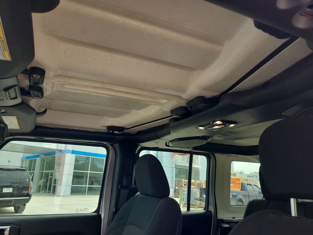 Used 2020 Jeep Wrangler Unlimited Sport AWD/4WD image 19