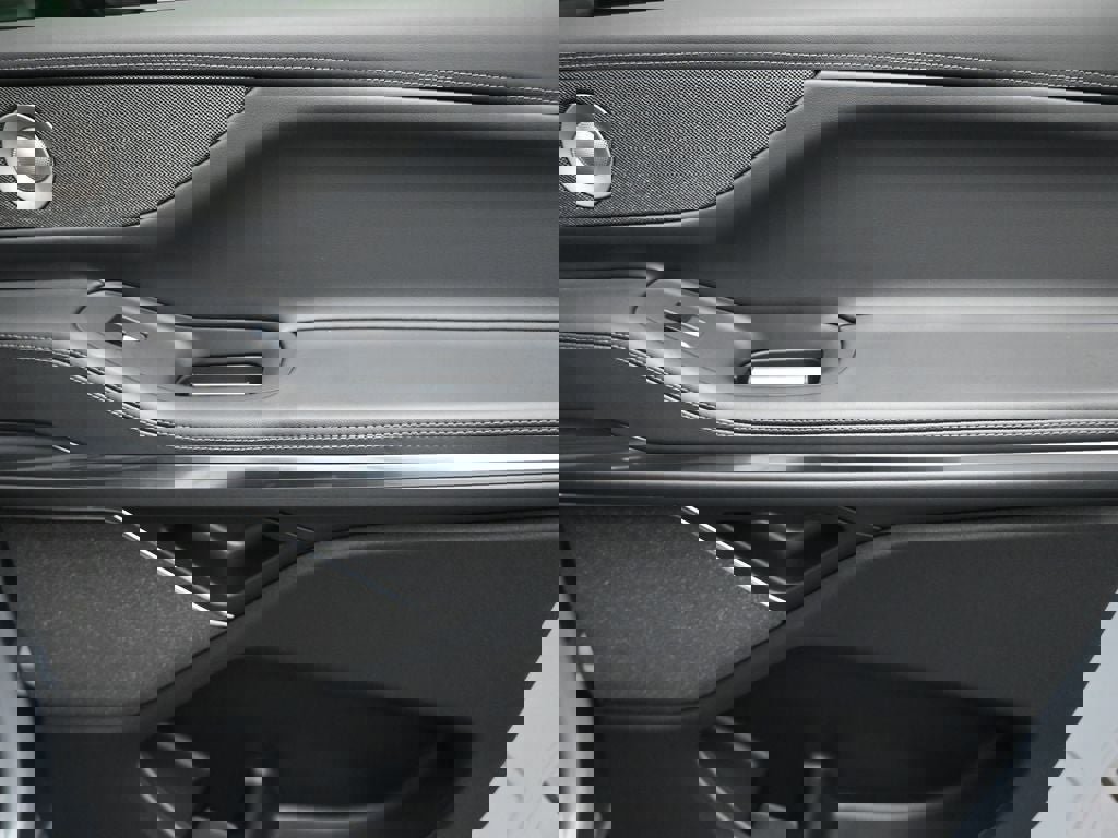 New 2025 Lincoln Navigator L Reserve w/ Jet Appearance Package image 29