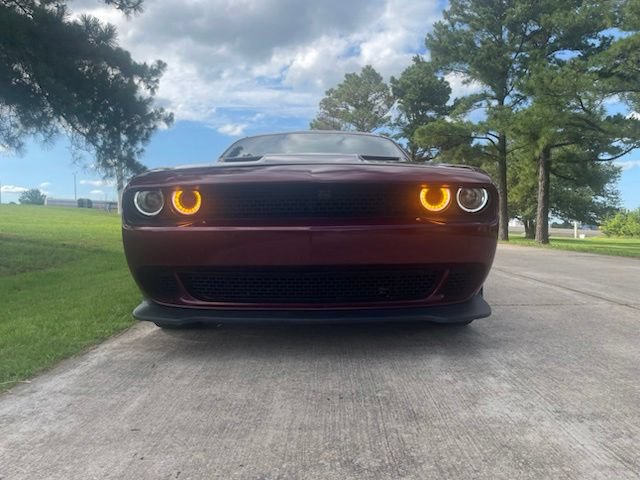 Used 2022 Dodge Challenger SXT w/ Blacktop Package RWD image 12