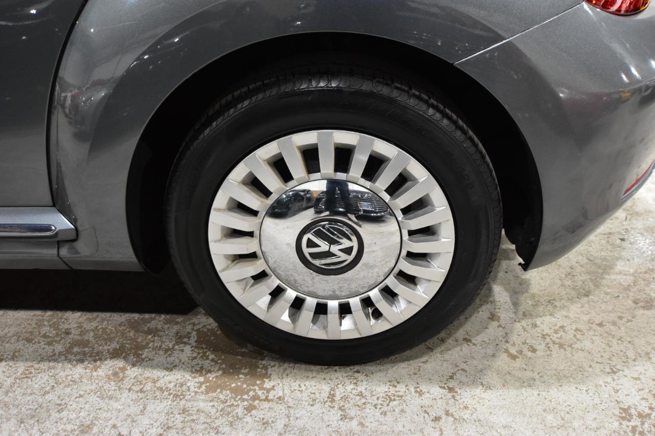 Used 2016 Volkswagen Beetle 1.8T SE image 43