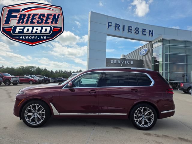 Used 2024 BMW X7 xDrive40i w/ Climate Comfort Package AWD/4WD image 4