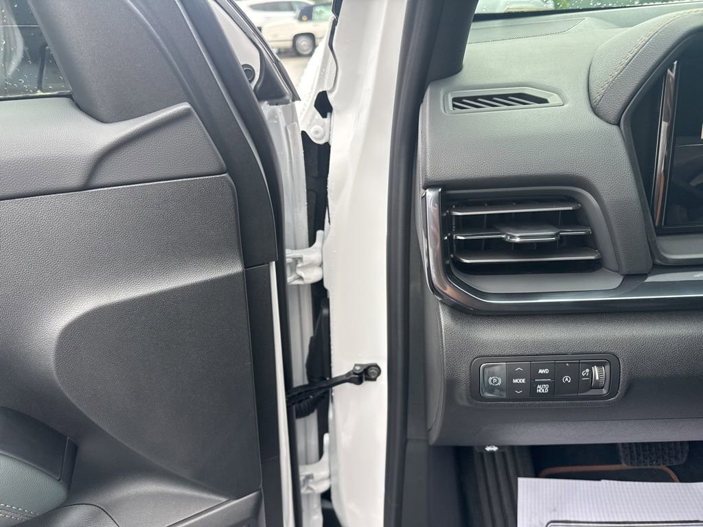 New 2026 GMC Terrain AT4 w/ Technology Package II image 16